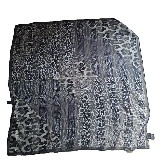 Cejon Black Gray Animal Print Lighweight Semi-Sheer Wrap Scarf Womans 35"x35" - Picture 2 of 6